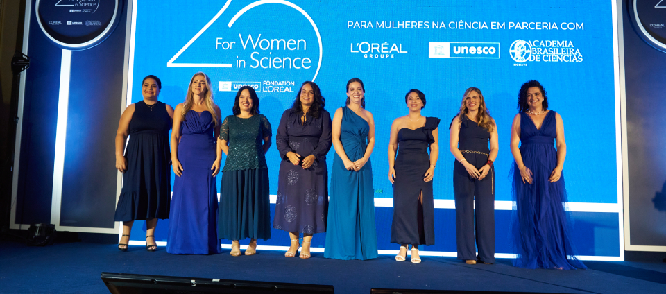 Professora da Ufac é premiada pelo 20º Programa L’Oréal-Unesco.jpg
