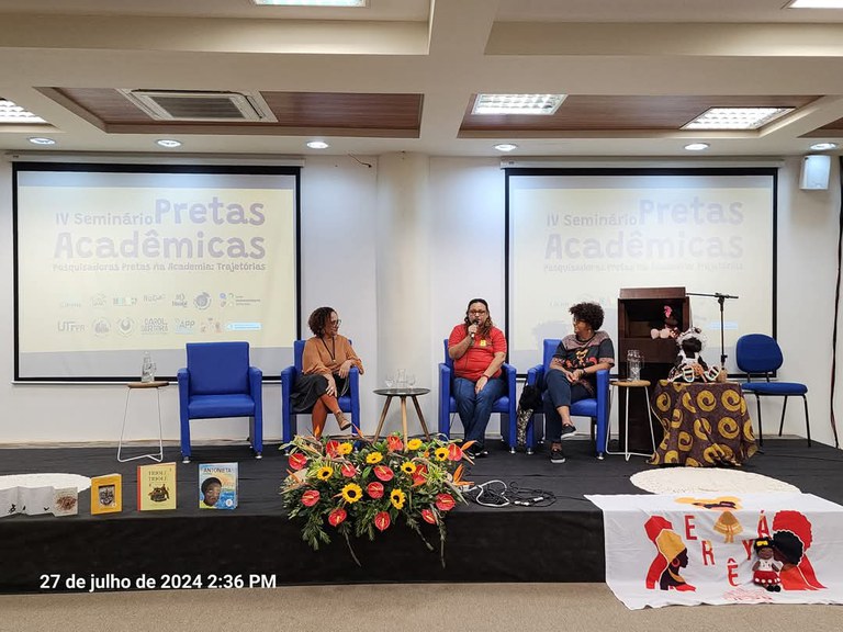 Mesa Redonda IV Seminário Pretas