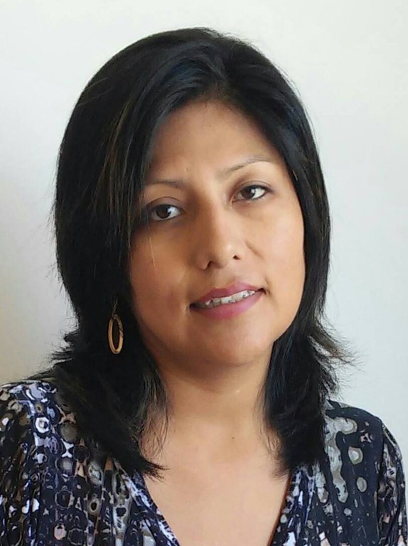 Ana Beatriz Alvarez Ana Beatriz Alvarez