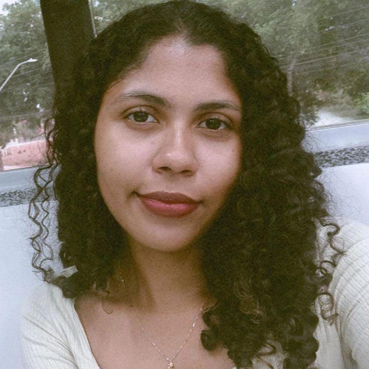 Lorraina Vitória Costa dos Santos