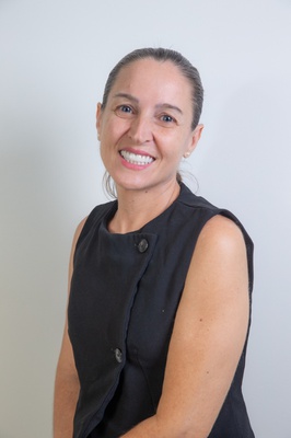 prof.aline.jpg