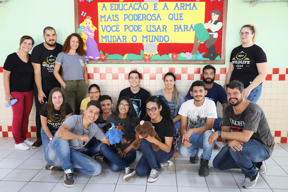 Projeto da Ufac aborda riscos de contato com animais silvestres
