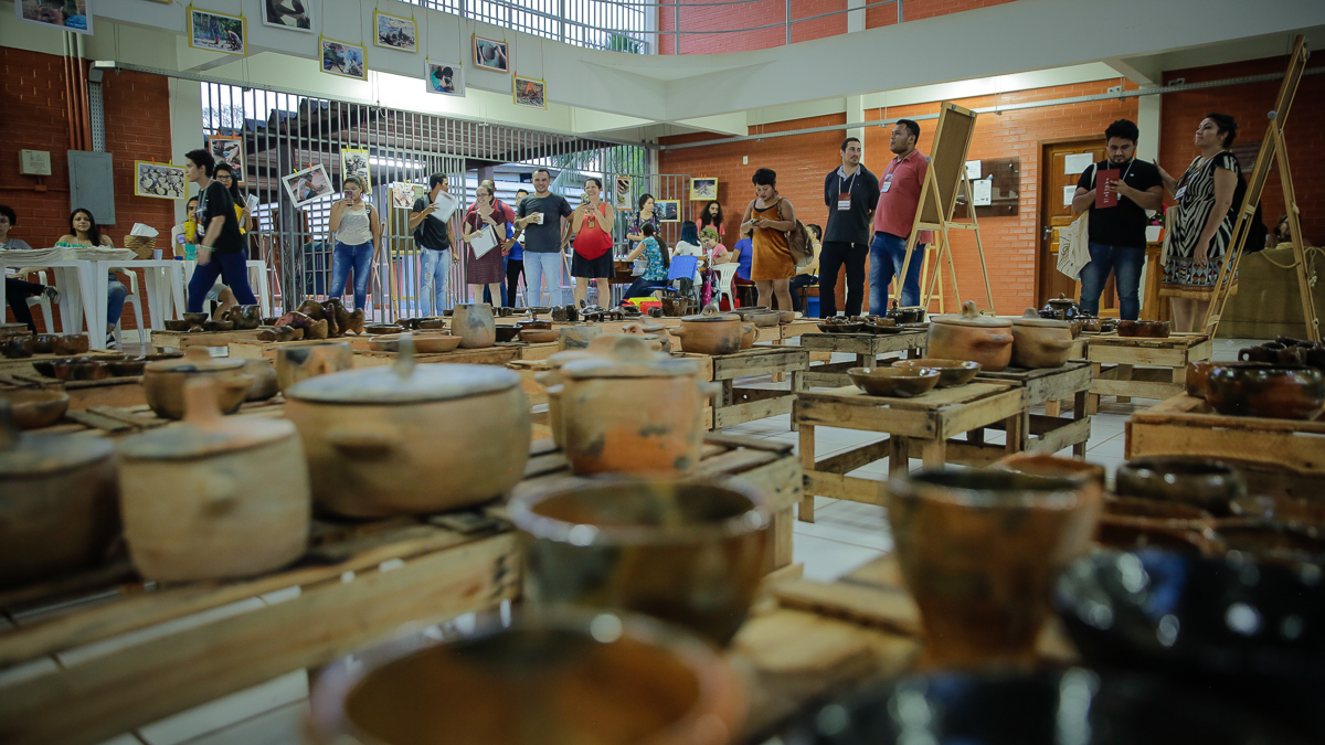 Seminário sobre linguagens e culturas