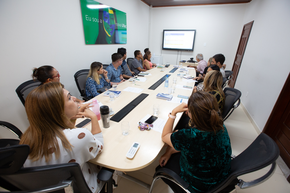 Ufac apresenta aumento de preço do RU para servidores Ufac apresenta aumento de preço do RU para servidores