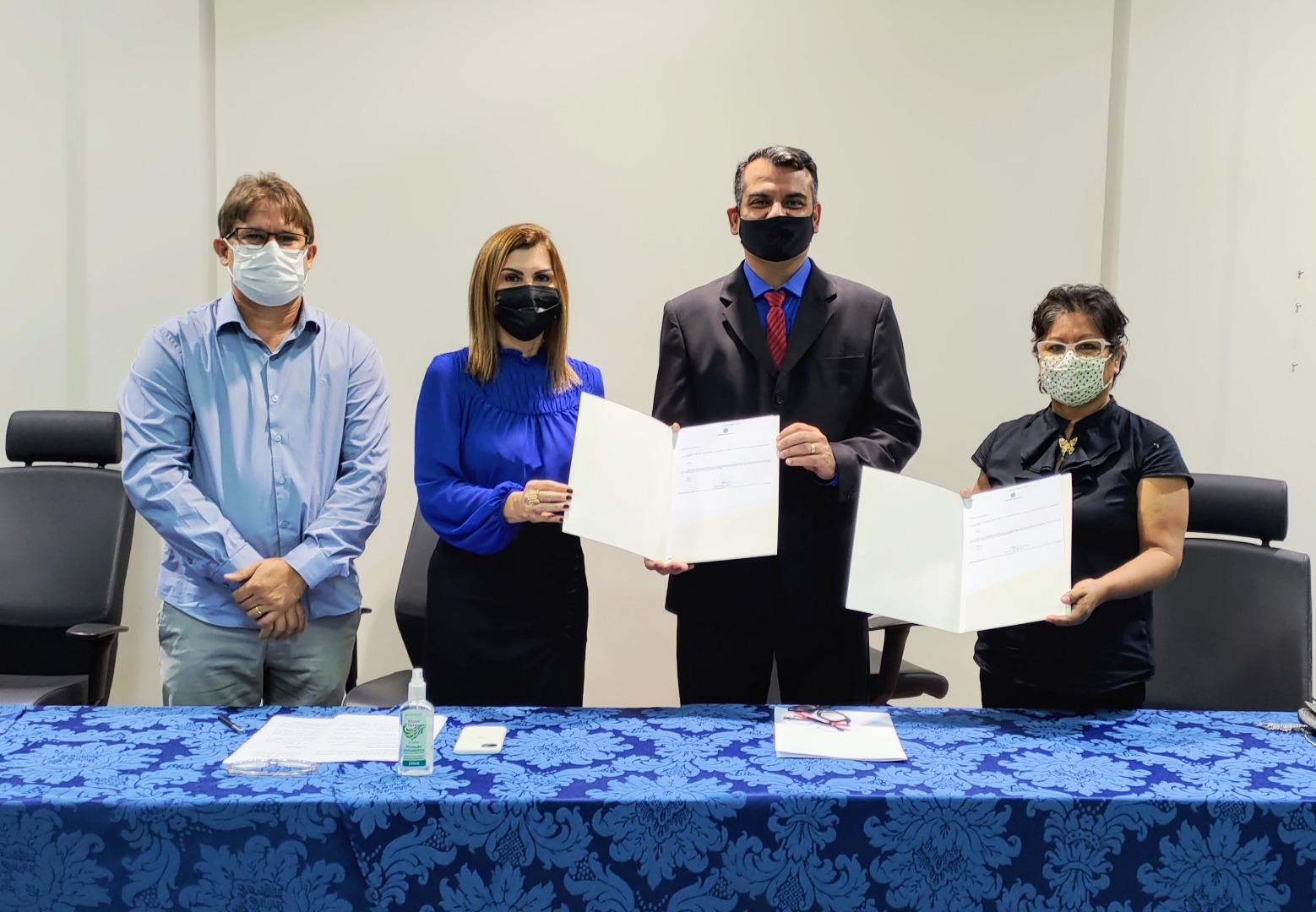 110320212.jpg 110320212.jpg