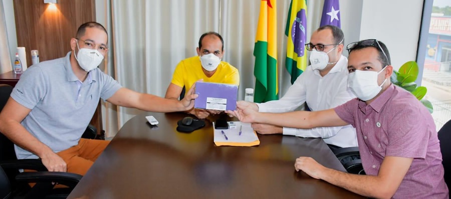 Ufac e Fiocruz doam 200 testes de covid-19 à Prefeitura de CZS.jpg Ufac e Fiocruz doam 200 testes de covid-19 à Prefeitura de CZS.jpg