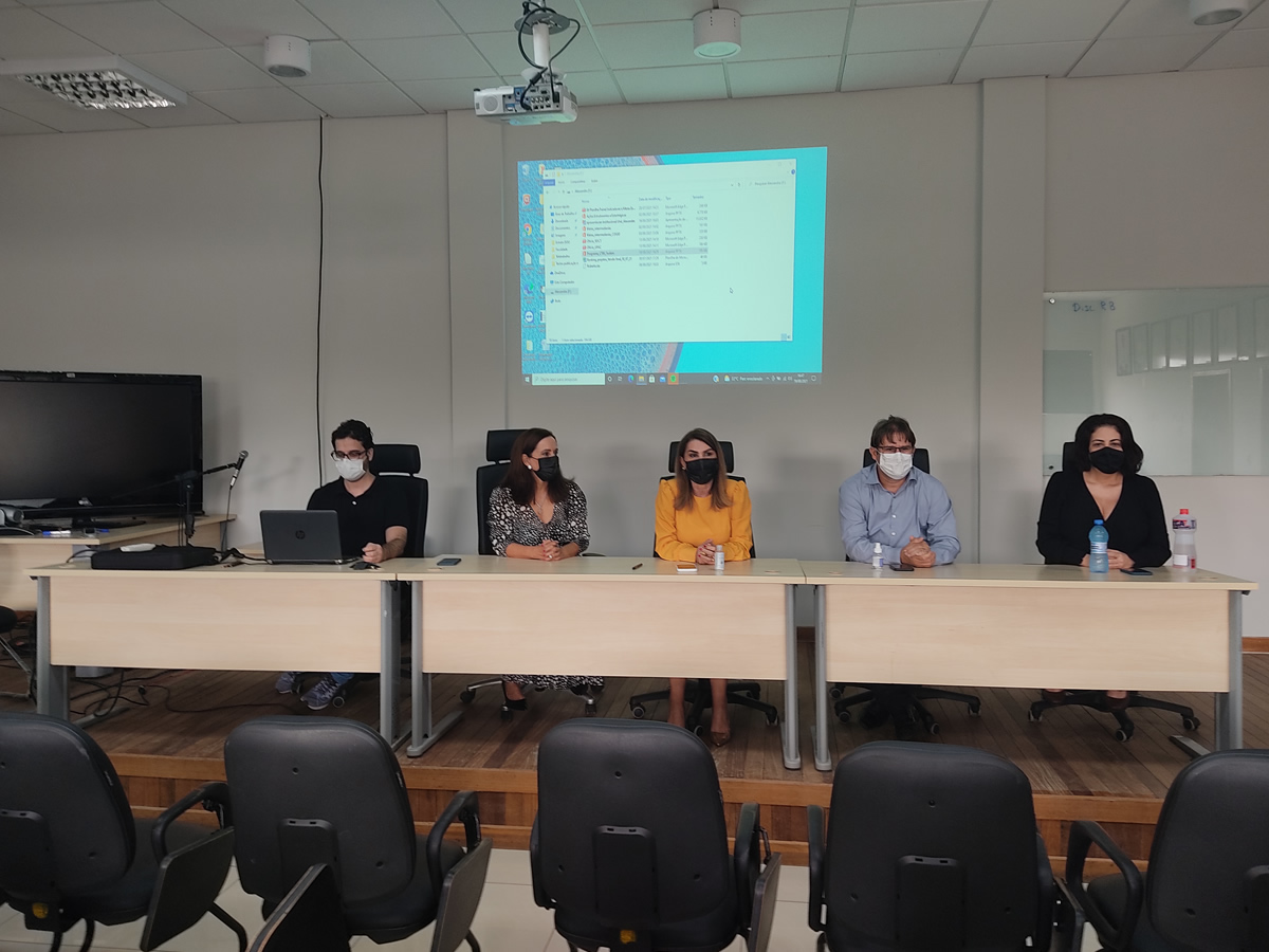 200820212.jpg 200820212.jpg