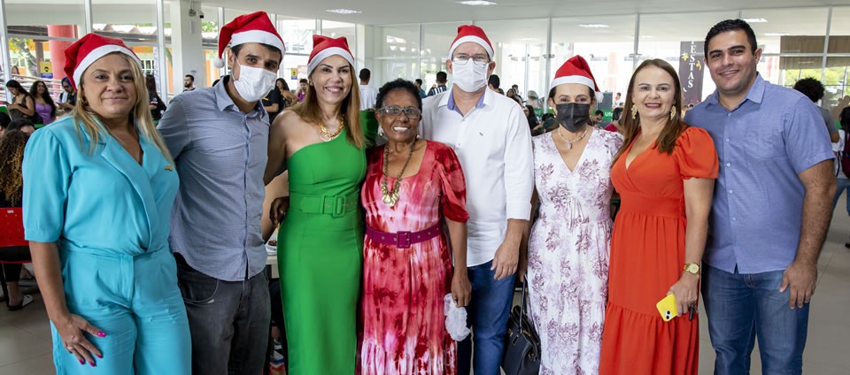 2022.12.06 Gestão superior da Ufac faz confraternização com alunos no RU.jpg 2022.12.06 Gestão superior da Ufac faz confraternização com alunos no RU.jpg