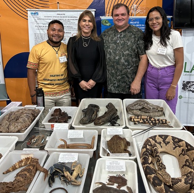 040920238.jpg 040920238.jpg