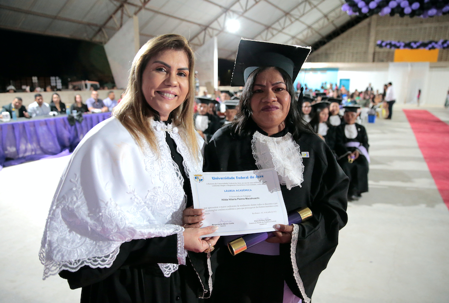 180720236.jpg 180720236.jpg