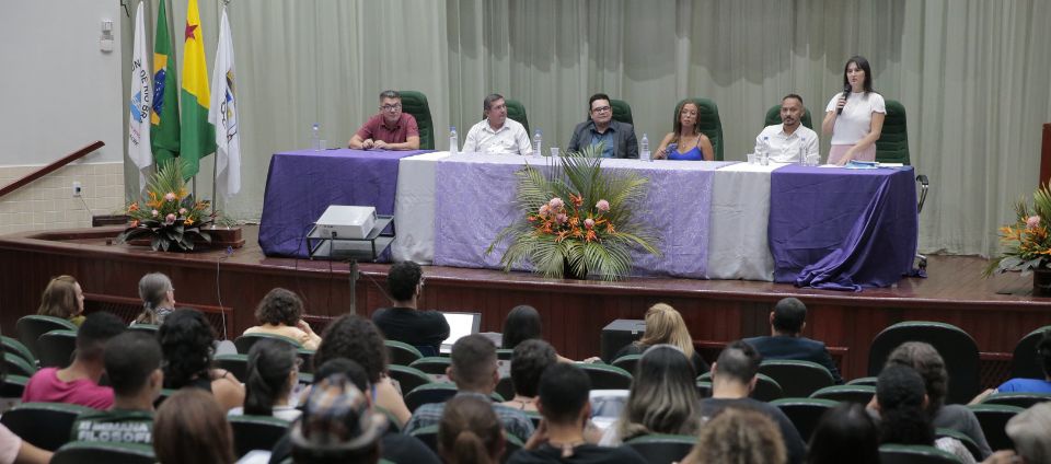 Semanas acadêmicas na Ufac abordam filosofia analítica (1).jpg Semanas acadêmicas na Ufac abordam filosofia analítica (1).jpg