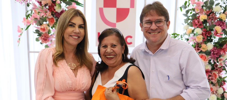 Ufac homenageia servidoras do campus-sede pelo Dia da Mulher