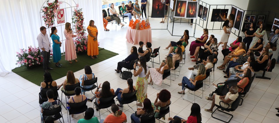 Ufac homenageia servidoras do campus-sede pelo Dia da Mulher (2).jpg