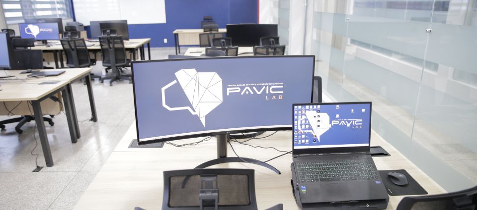 Ufac inaugura Pavic-Lab com Motorola, Flextronics e Fundape (1).jpg