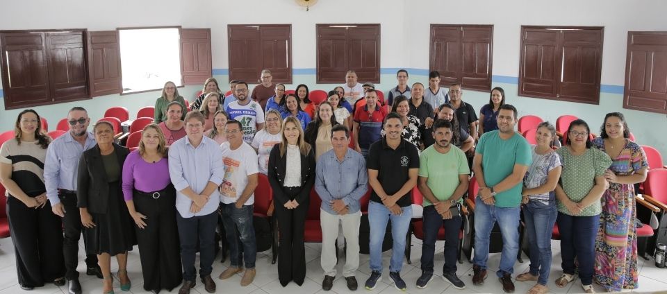 Ufac promove aula inaugural de Pedagogia em Manoel Urbano.jpg Ufac promove aula inaugural de Pedagogia em Manoel Urbano.jpg