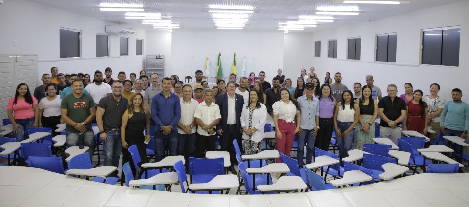 Ufac realiza aula inaugural do curso de Pedagogia em Feijó