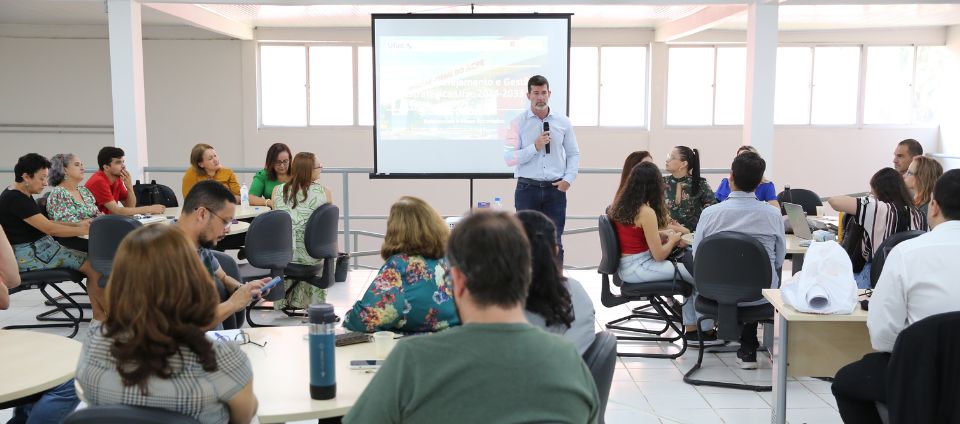 Ufac realiza seminário para validação do Mapa Estratégico