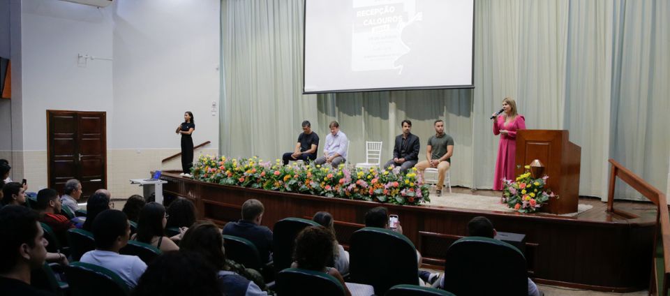 Ufac recepciona alunos ingressantes em 9 cursos de graduação.jpg Ufac recepciona alunos ingressantes em 9 cursos de graduação.jpg
