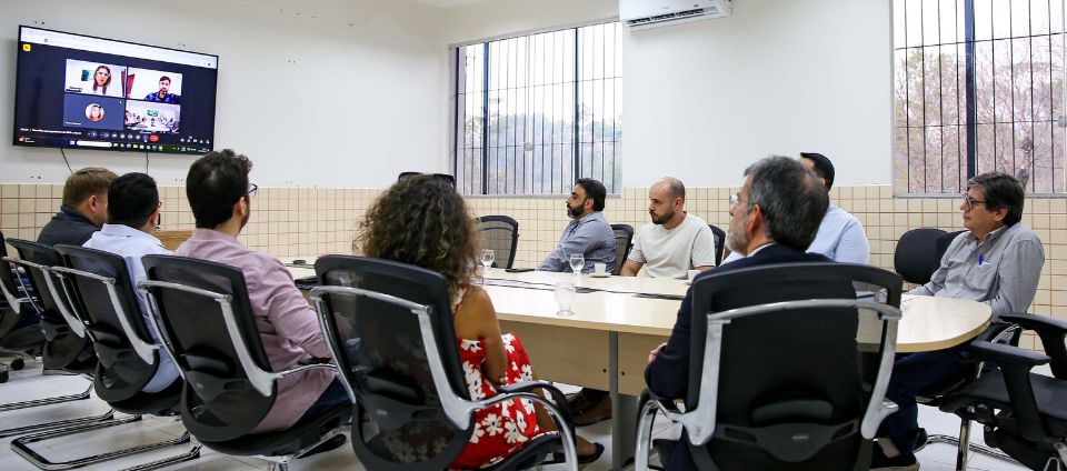 Em reunião com RNP e MCTI, Ufac discute expansão tecnológica (1).jpg Em reunião com RNP e MCTI, Ufac discute expansão tecnológica (1).jpg