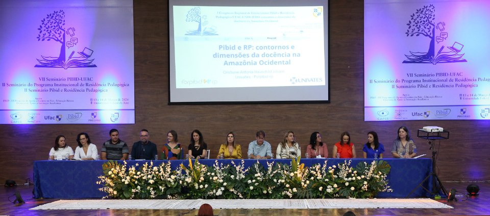 Pibid e residência pedagógica fazem abertura de congresso regional.jpg