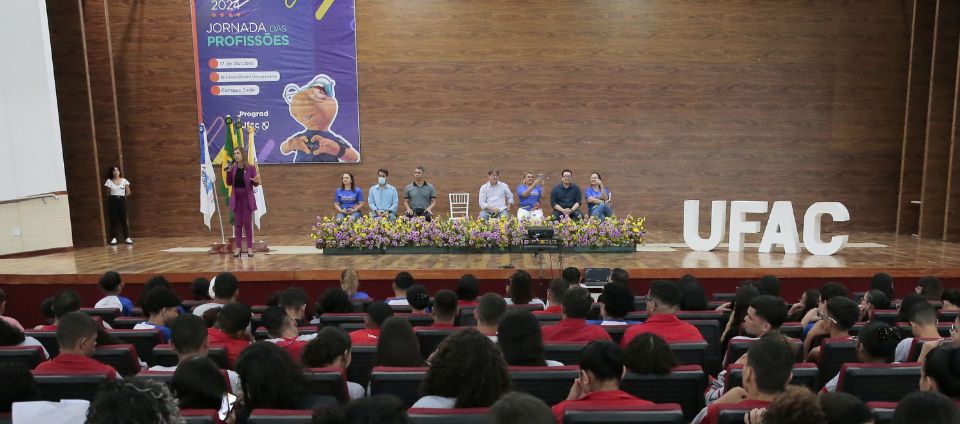 Ufac realiza 2ª Jornada das Profissões para alunos do ensino médio (2).jpg Ufac realiza 2ª Jornada das Profissões para alunos do ensino médio (2).jpg