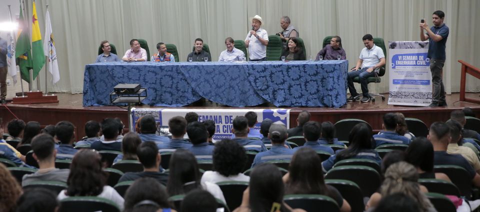 Ufac realiza 6ª Semana de Engenharia Civil.jpg Ufac realiza 6ª Semana de Engenharia Civil.jpg