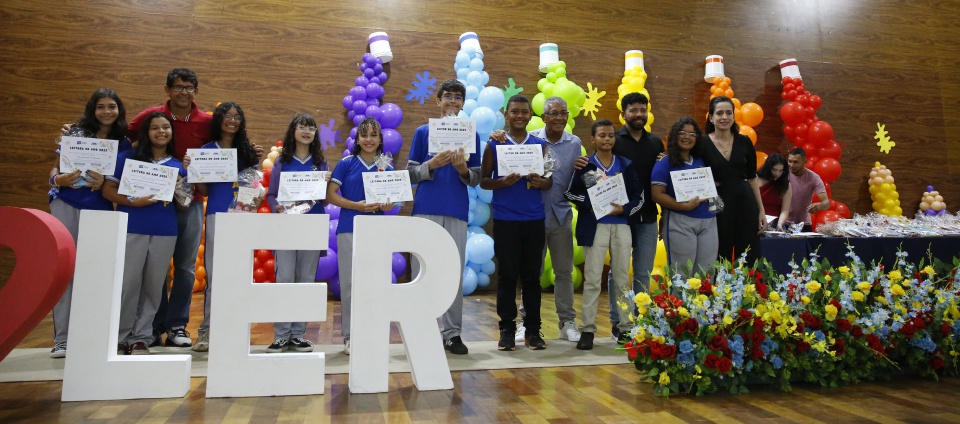 CAp da Ufac realiza premiação de 212 alunos no Leitores do Ano-capa.jpg