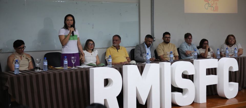 Residência em saúde da família e comunidade promove encontro-capa.jpg