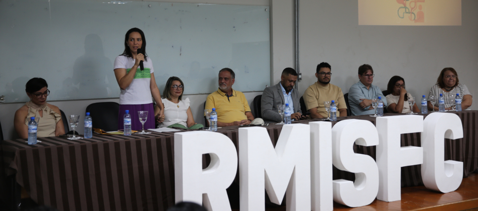 Residência em saúde da família e comunidade promove encontro-capa.jpg