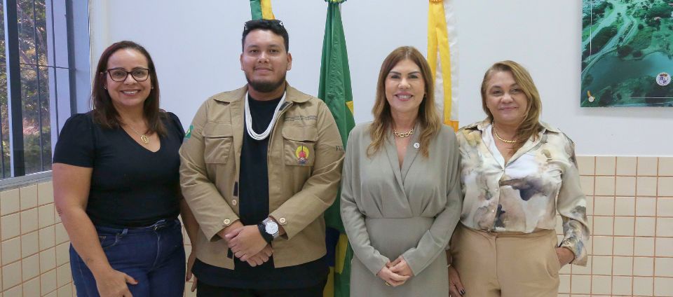 Ufac e Funai discutem permanência de indígenas na graduação.jpg Ufac e Funai discutem permanência de indígenas na graduação.jpg