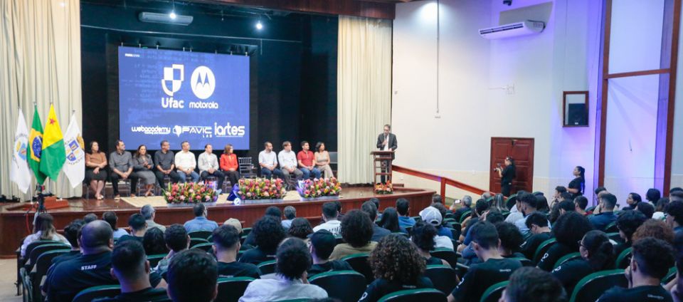 Ufac e Motorola inauguram prédio do Web Academy.jpg Ufac e Motorola inauguram prédio do Web Academy.jpg