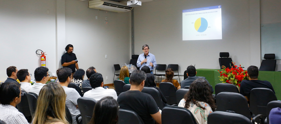 Ufac presta contas de emendas parlamentares e homenageia servidores-capa.jpg