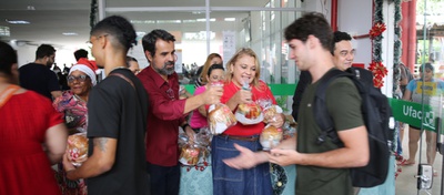 Ufac promove confraternização estudantil no Restaurante Universitário