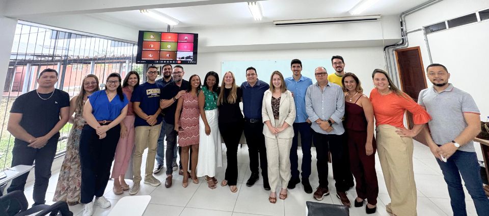 Ufac se reúne com Socorro Neri, que anuncia R$ 12 mi para projetos.jpg Ufac se reúne com Socorro Neri, que anuncia R$ 12 mi para projetos.jpg