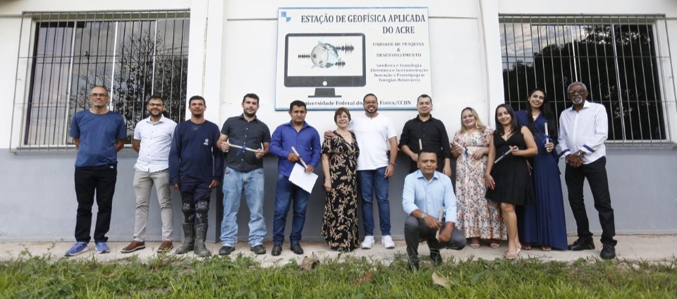 Colação de grau Física EaD-2026.jpg