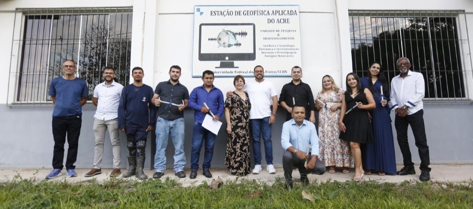 Colação de grau Física EaD-2026.jpg