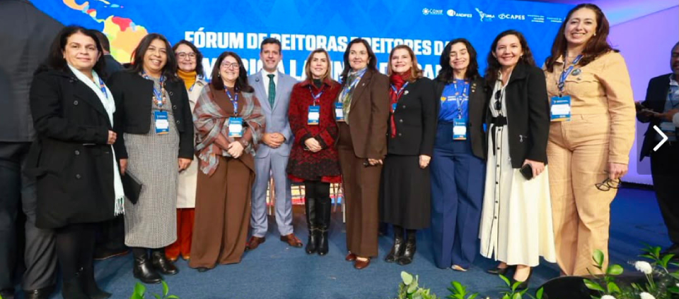 Fórum de reitores debate desafios para ensino superior público-interna.jpg Fórum de reitores debate desafios para ensino superior público-interna.jpg