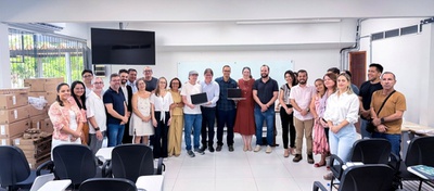 Ufac entrega computadores para coordenações de PPGs