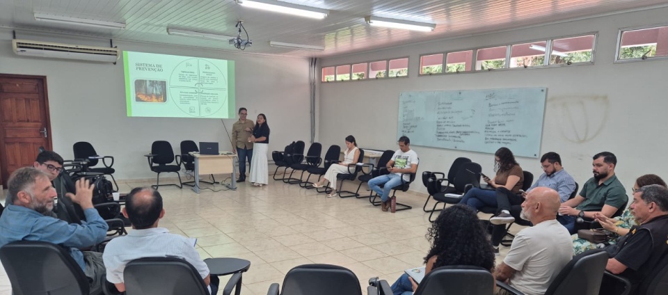 PZ realiza reunião para discutir prevenção de incêndios florestais-capa.jpg