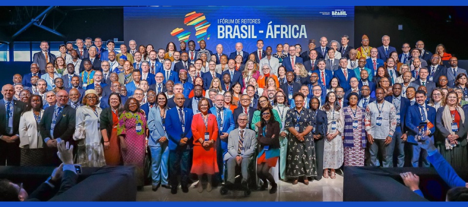 Reitora da Ufac participa de fórum de reitores em Brasília-capa.jpg