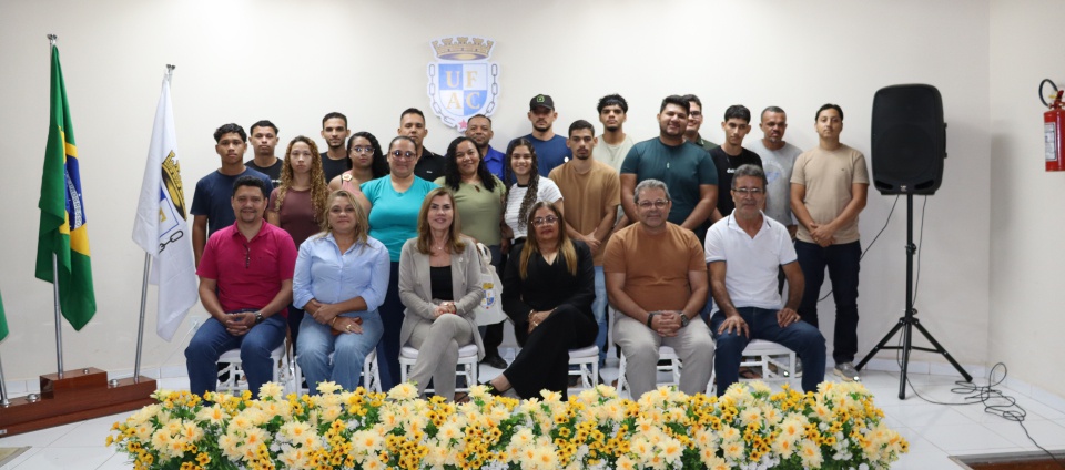 Ufac leva graduações a Xapuri, Brasileia e Sena Madureira-1.jpg
